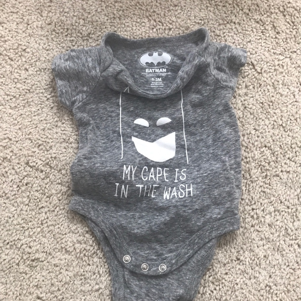 Like new superhero onesie size 0-3m